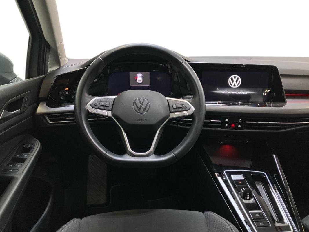 Volkswagen Golf - Photo 24