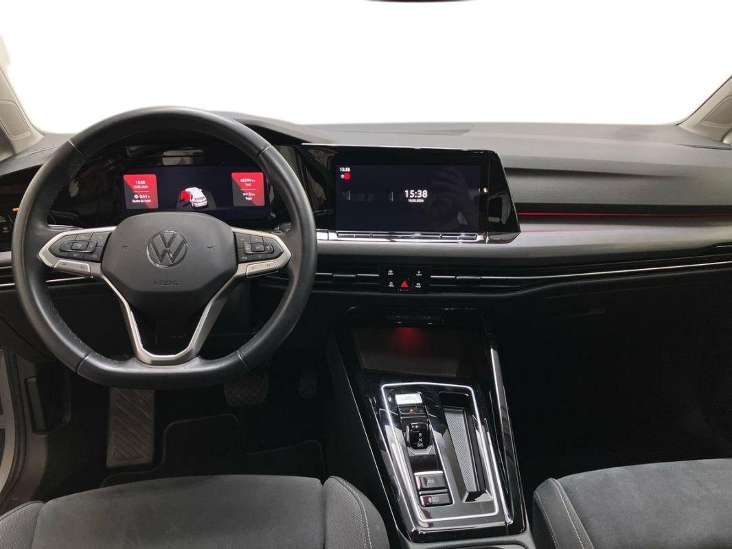 Volkswagen Golf - Photo 8