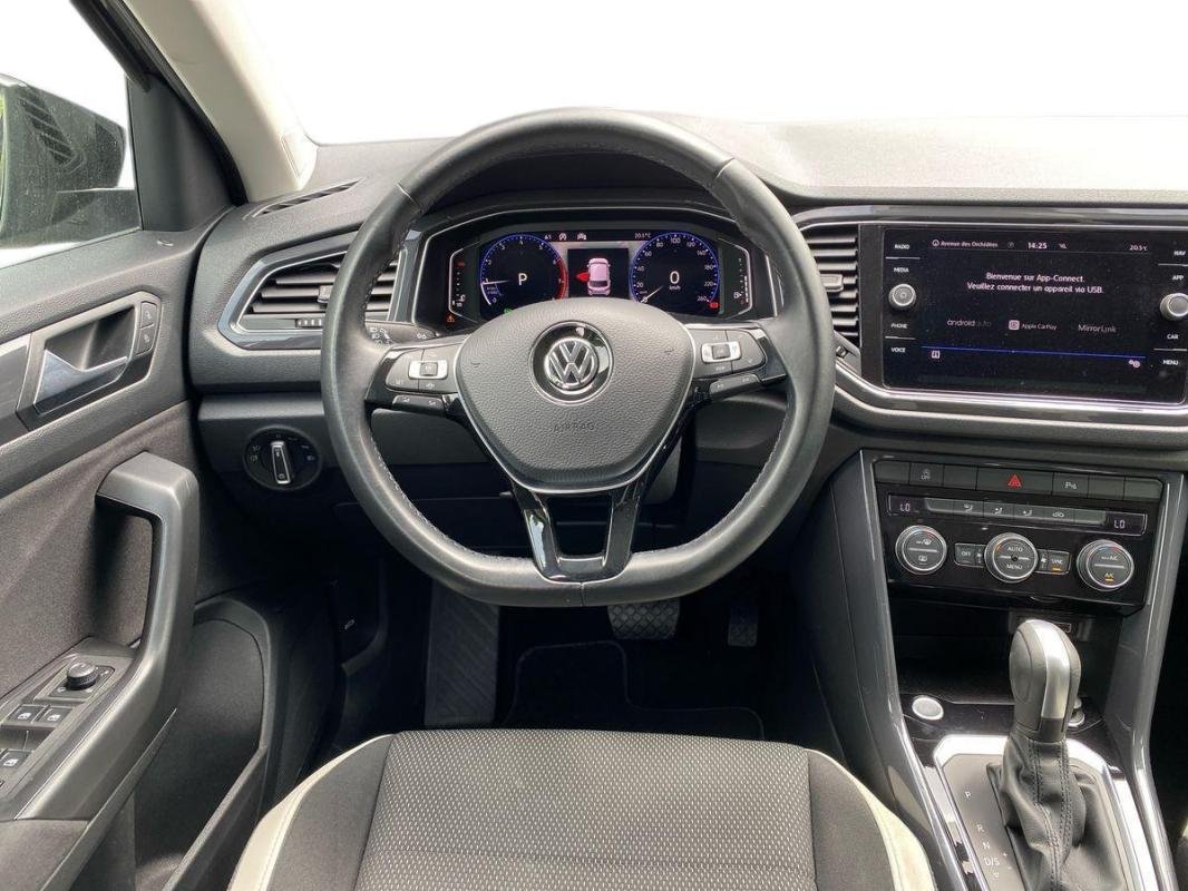 Volkswagen T-Roc - Photo 24