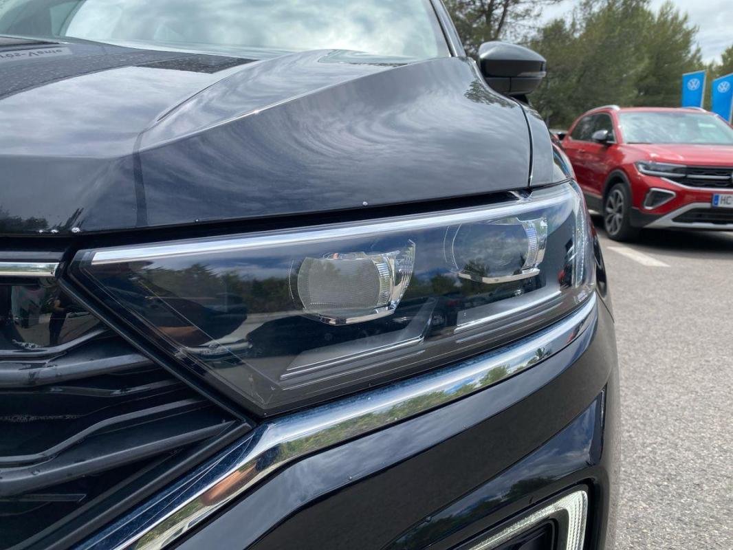 Volkswagen T-Roc - Photo 25