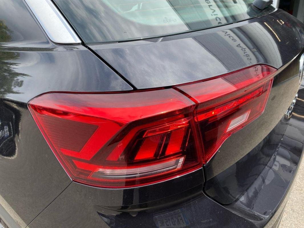 Volkswagen T-Roc - Photo 30