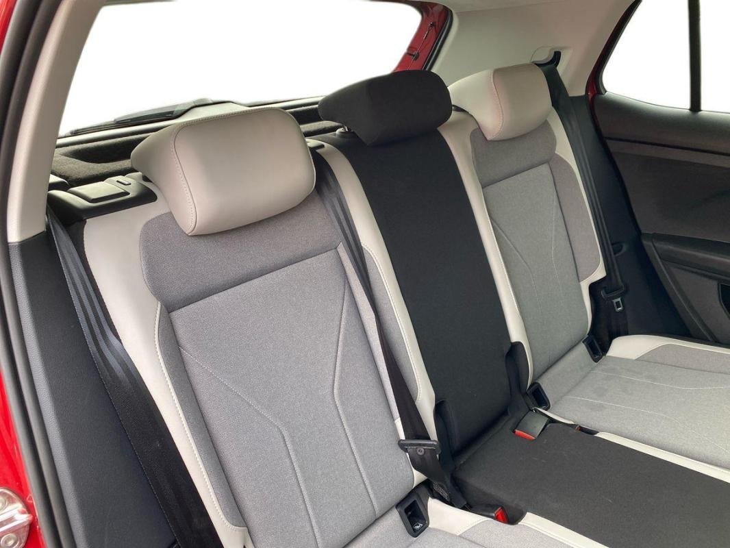 Volkswagen T-Cross - Photo 23