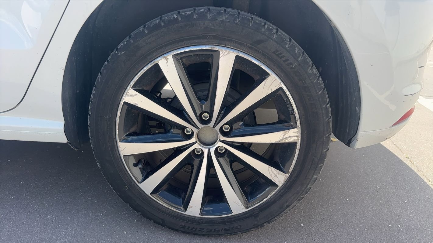 Volkswagen Polo - Photo 19