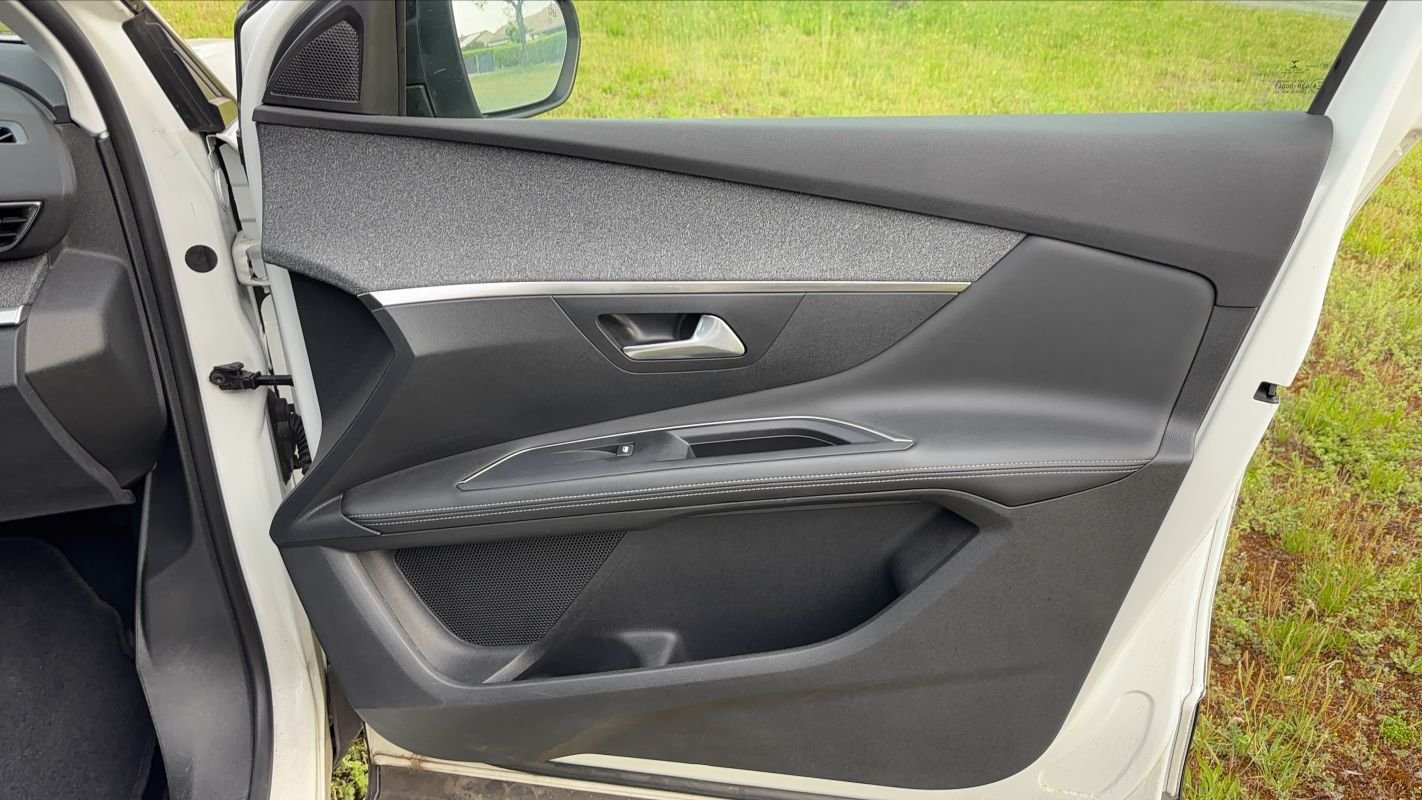 Peugeot 3008 - Photo 23