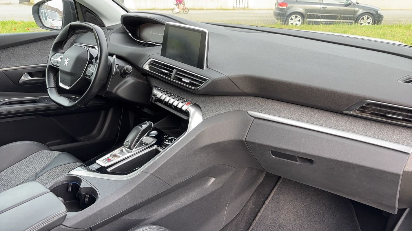 Peugeot 3008 - Photo 10