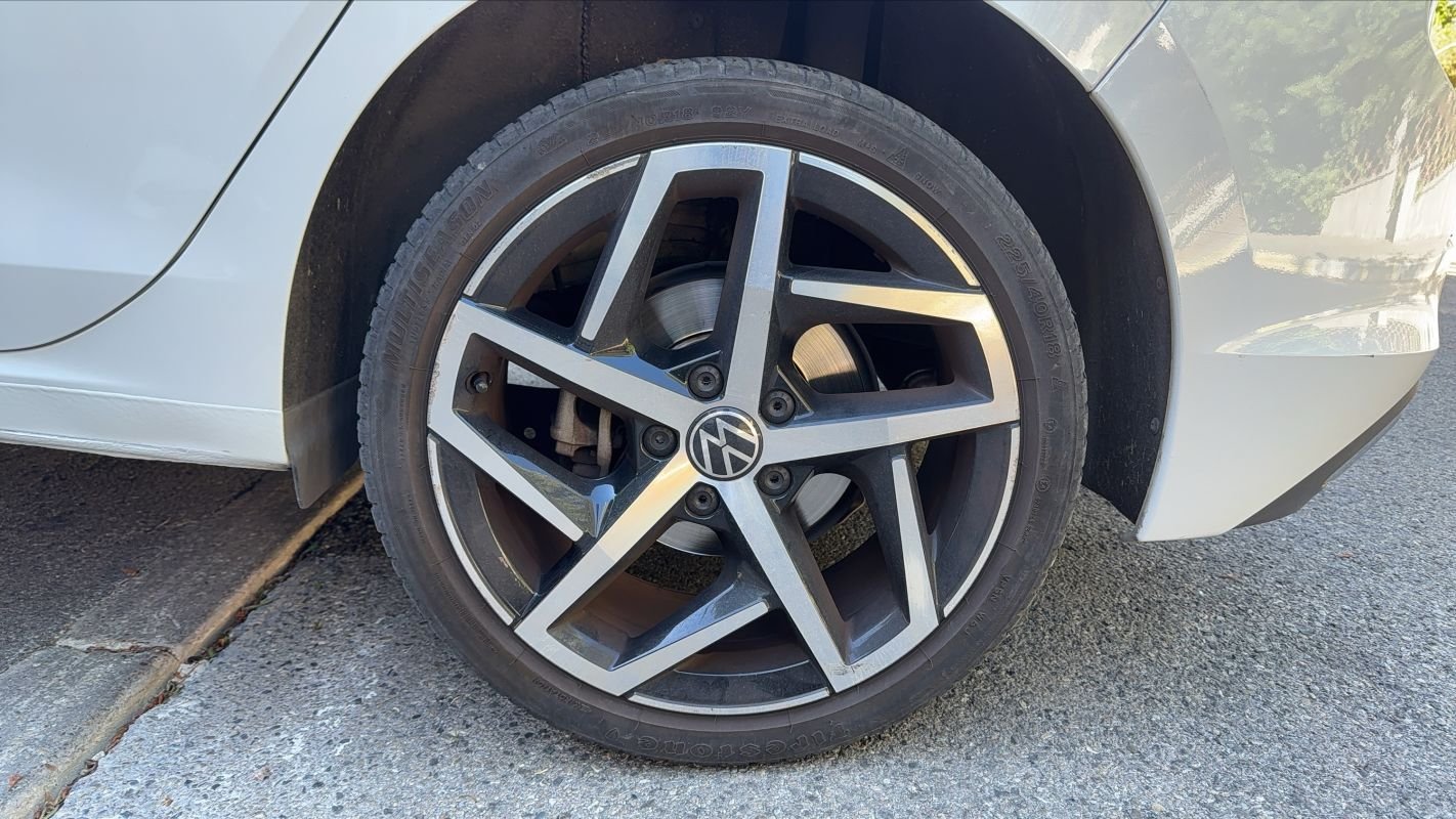 Volkswagen Golf - Photo 19