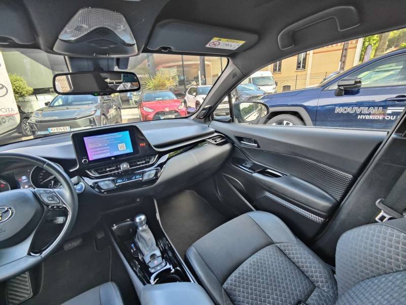Toyota C-HR - Photo 11