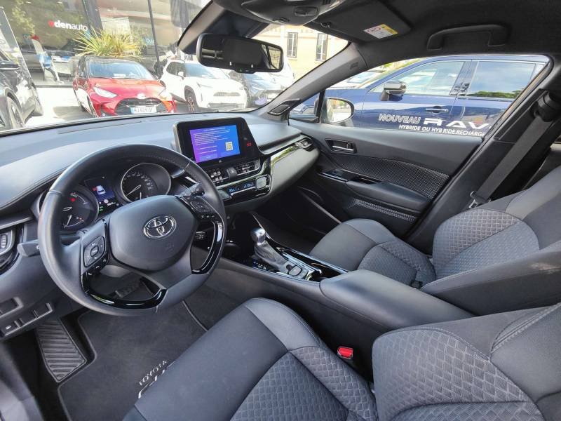 Toyota C-HR - Photo 16