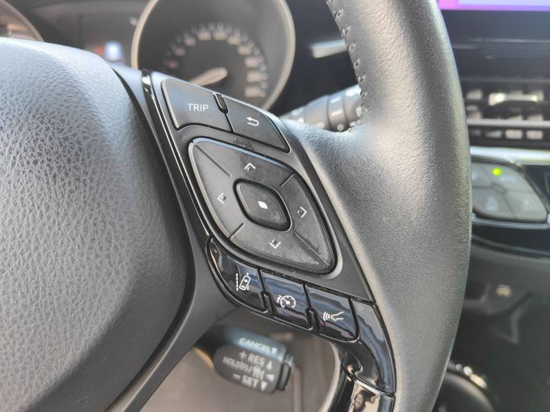Toyota C-HR - Photo 21