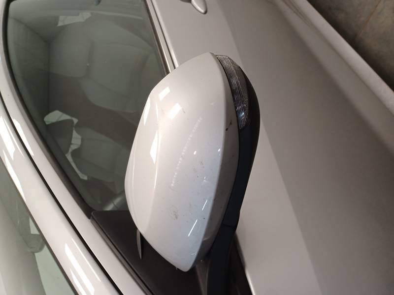 Toyota Yaris - Photo 19