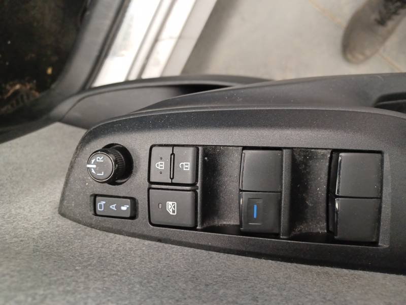 Toyota Yaris - Photo 21