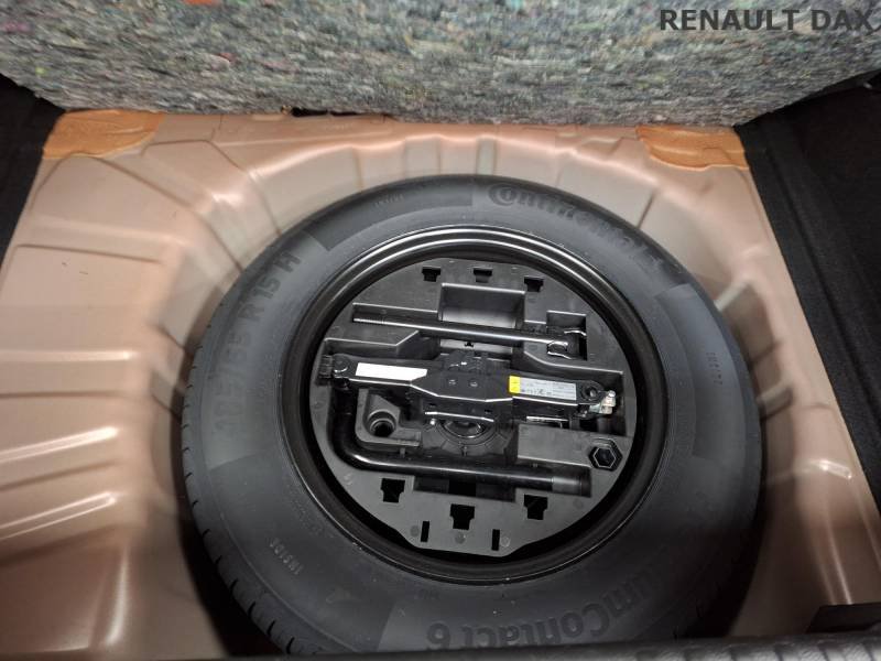 Renault Clio - Photo 25