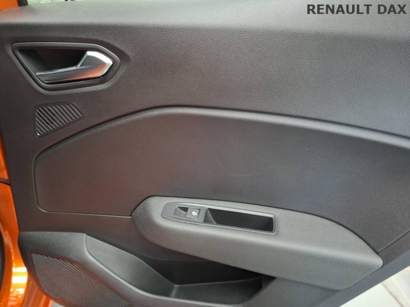 Renault Clio - Photo 28