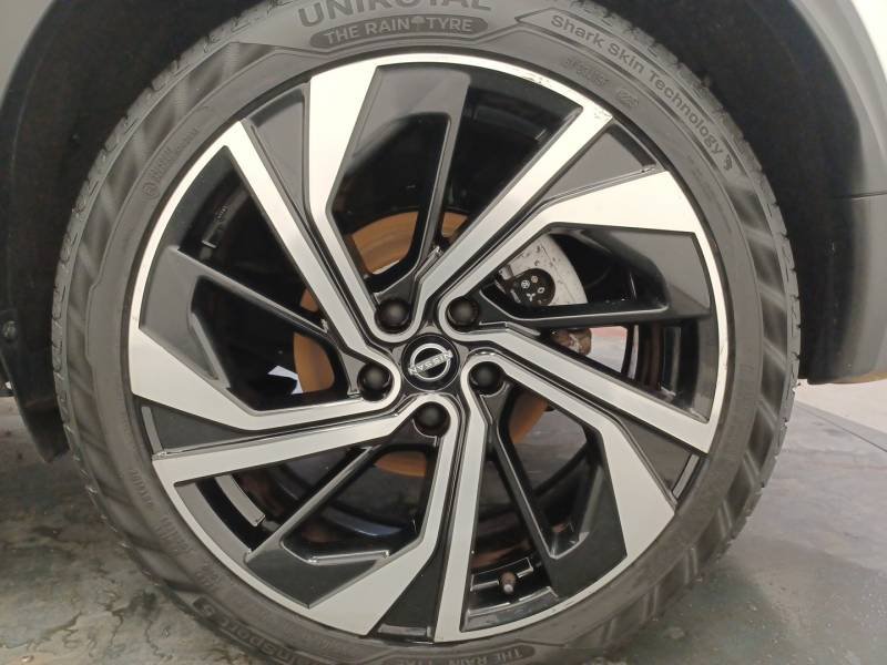 Nissan Qashqai - Photo 25