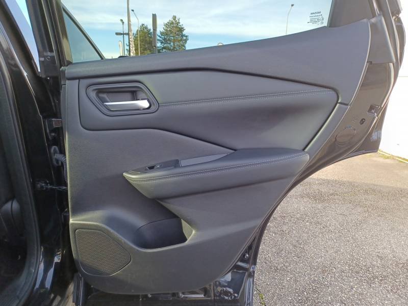 Nissan Qashqai - Photo 35