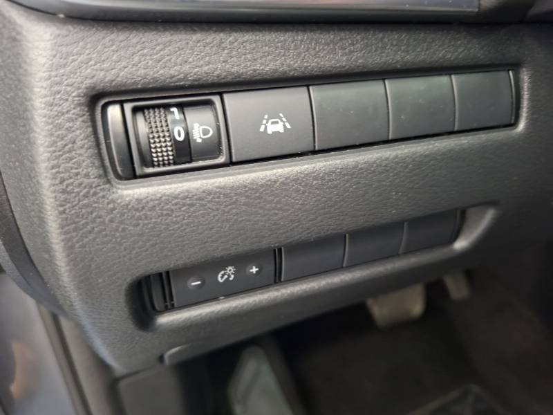 Nissan Qashqai - Photo 32