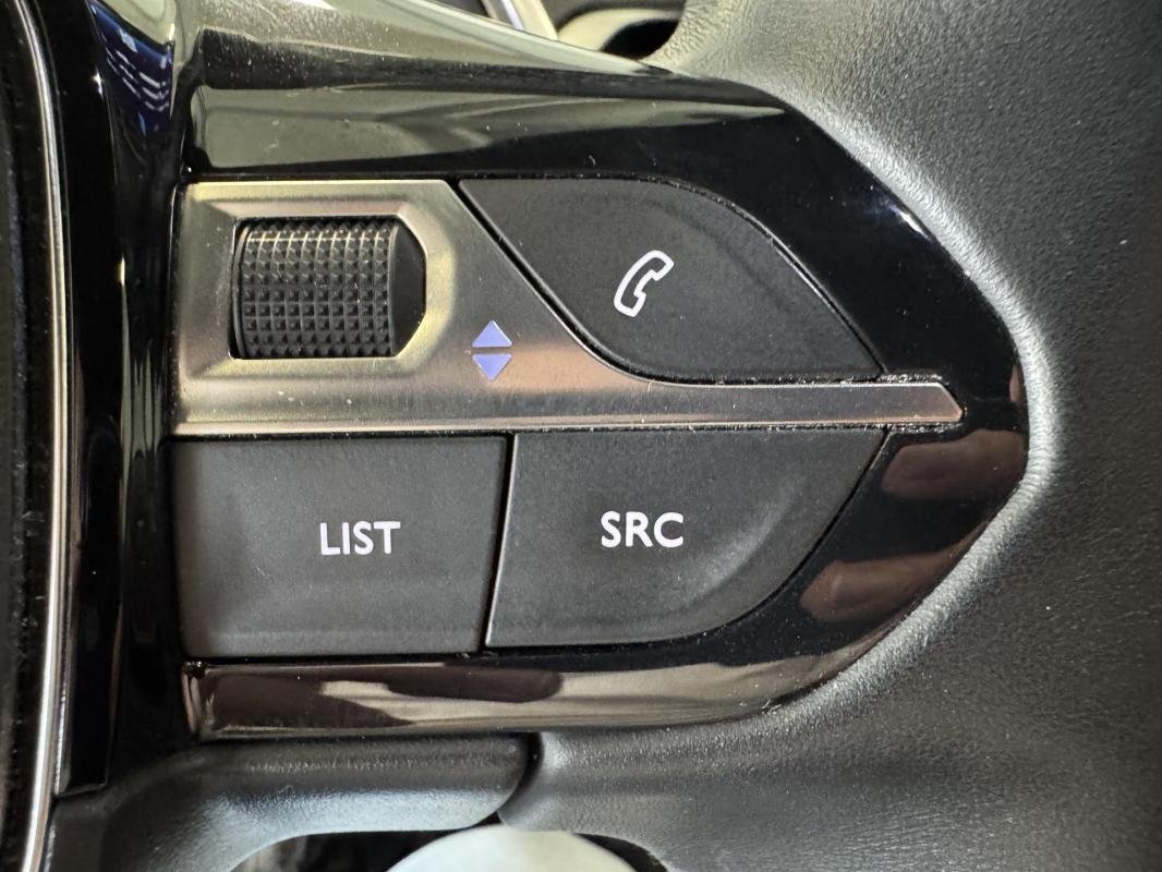 Peugeot 3008 - Photo 22