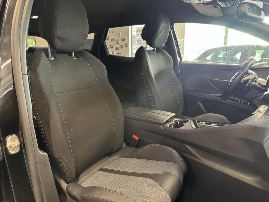 Peugeot 3008 - Photo 9