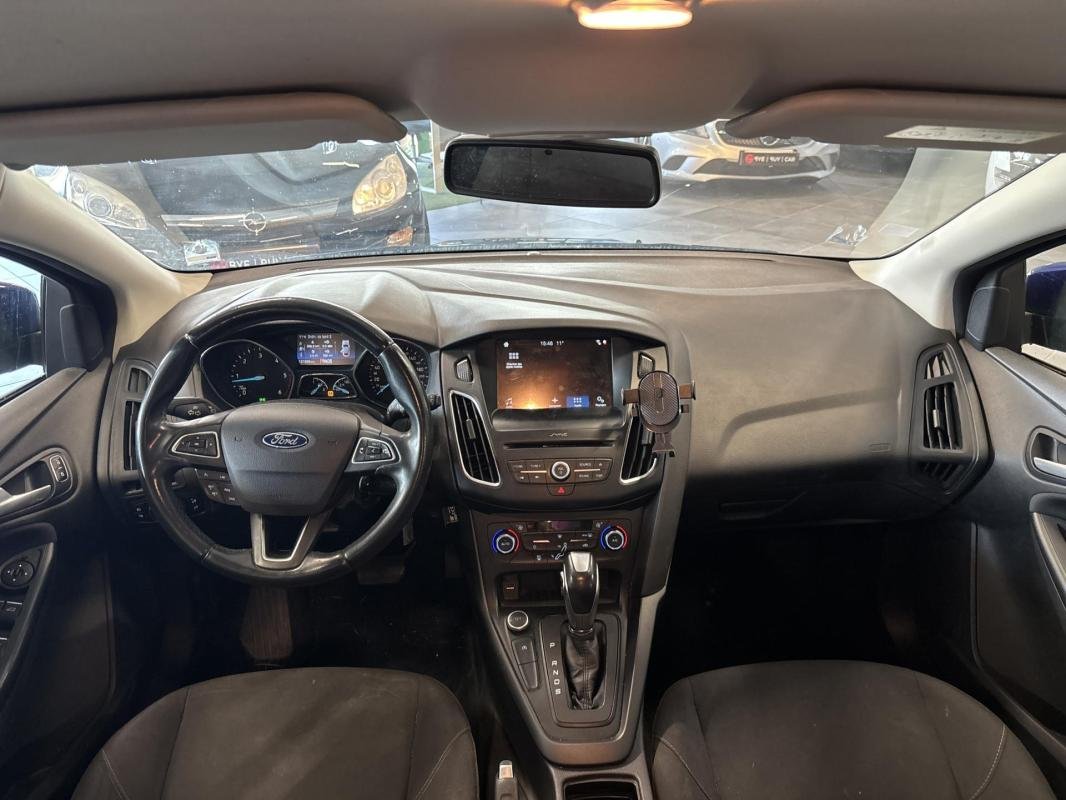 Ford Focus - Photo 11