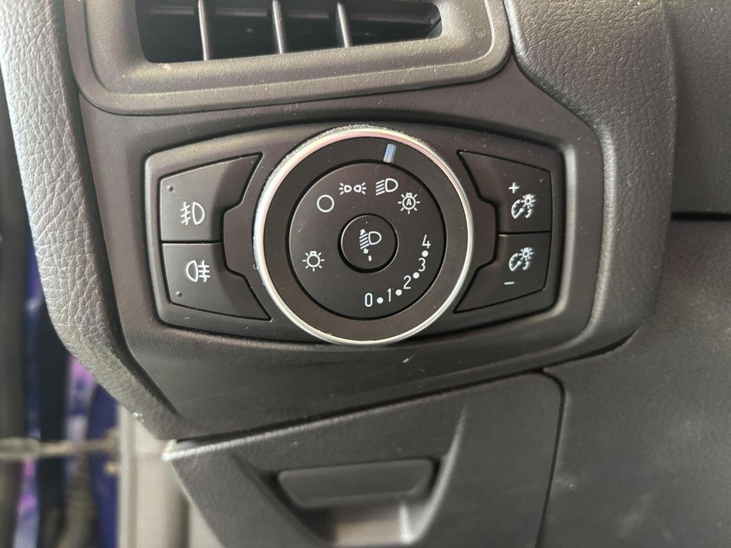 Ford Focus - Photo 13