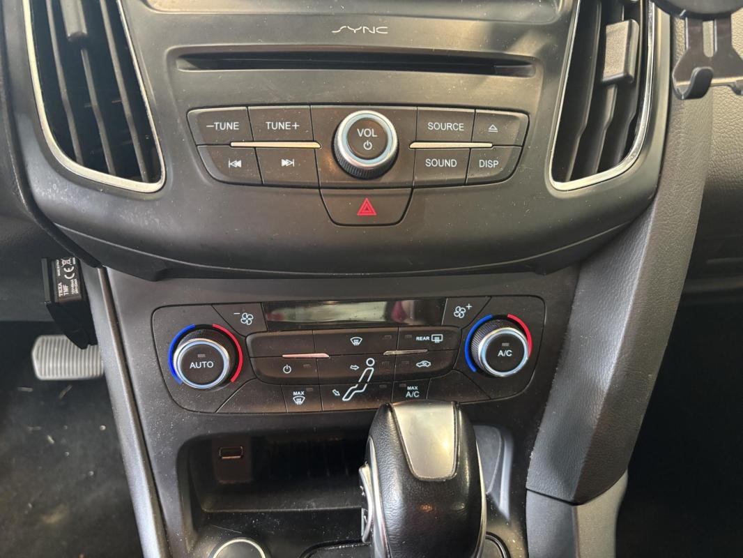 Ford Focus - Photo 20