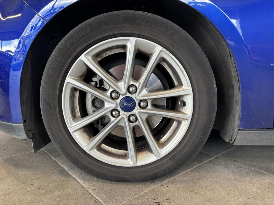 Ford Focus - Photo 7