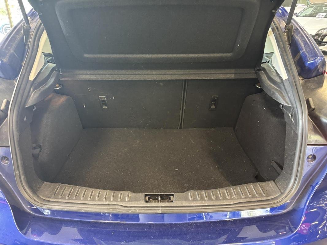 Ford Focus - Photo 8