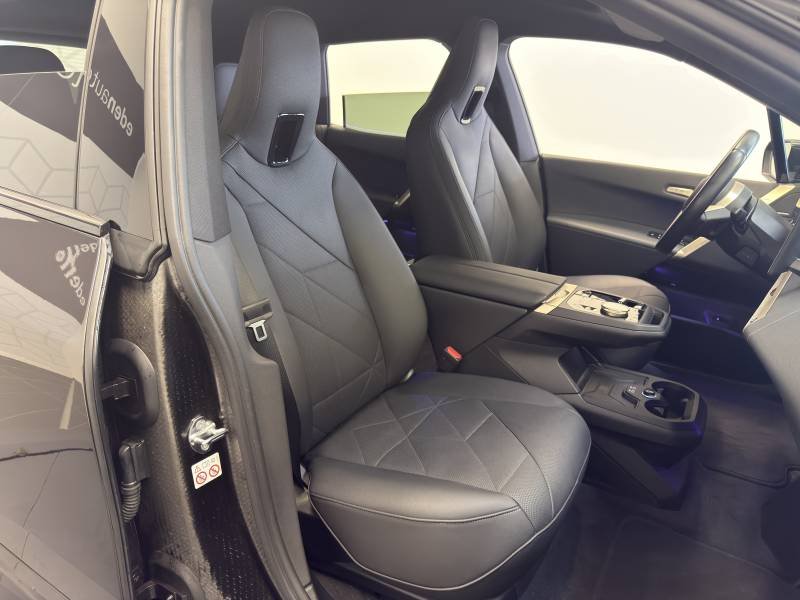 BMW ix - Photo 38