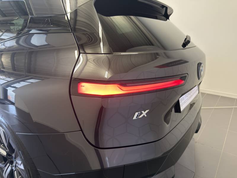 BMW ix - Photo 44