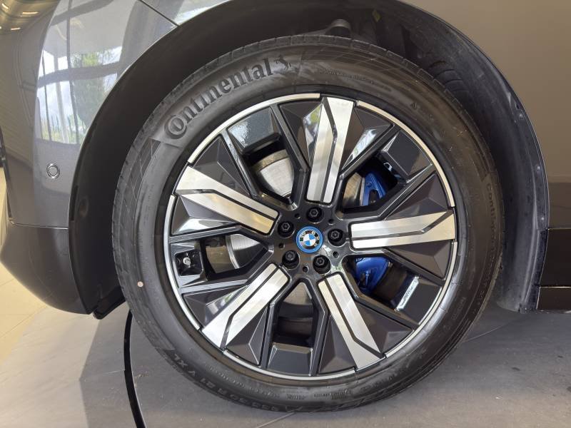 BMW ix - Photo 46