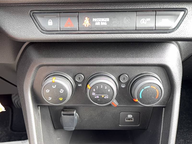 Dacia Sandero - Photo 22