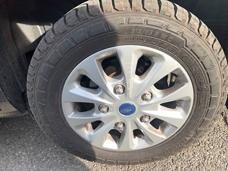 Ford Tourneo - Photo 27