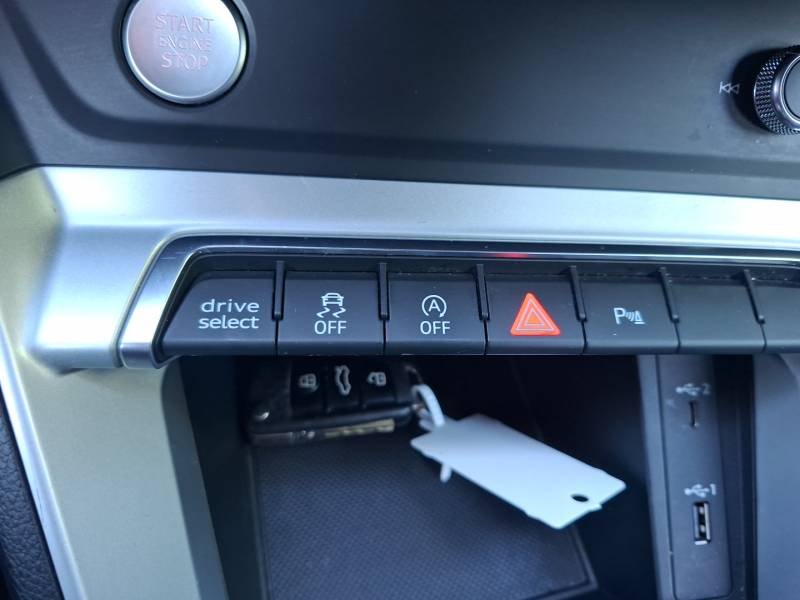 Audi Q3 - Photo 33