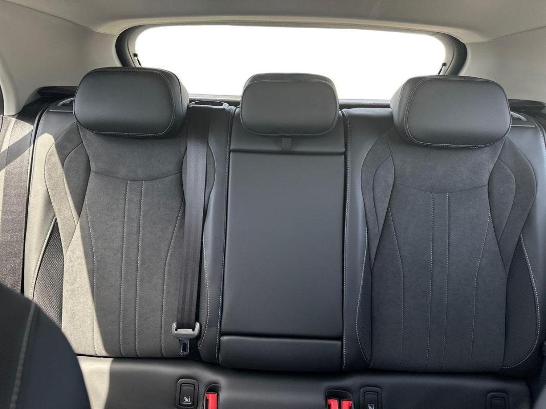 Volkswagen T-Roc - Photo 22