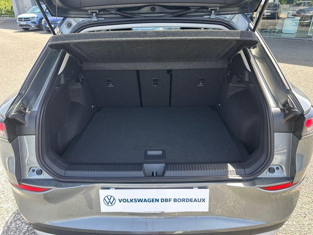 Volkswagen T-Roc - Photo 31