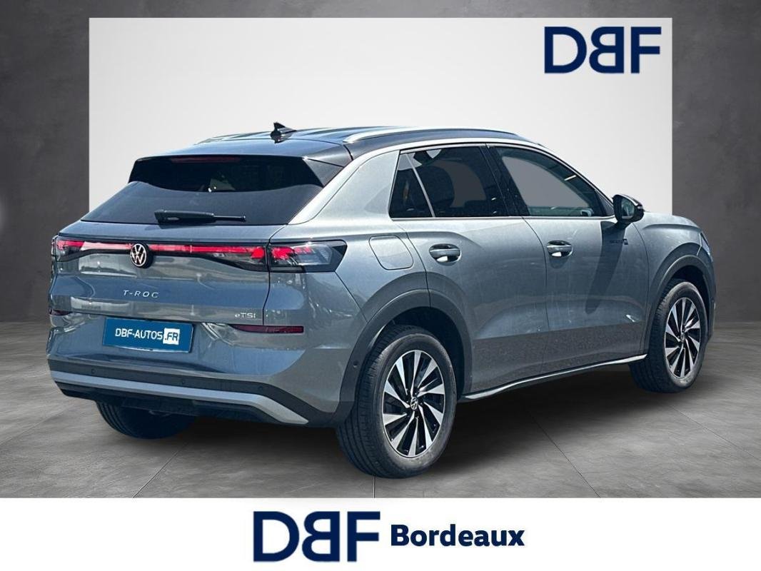 Volkswagen T-Roc - Photo 5
