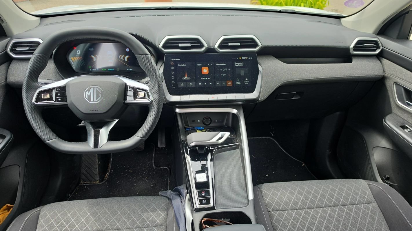 MG ZS - Photo 11