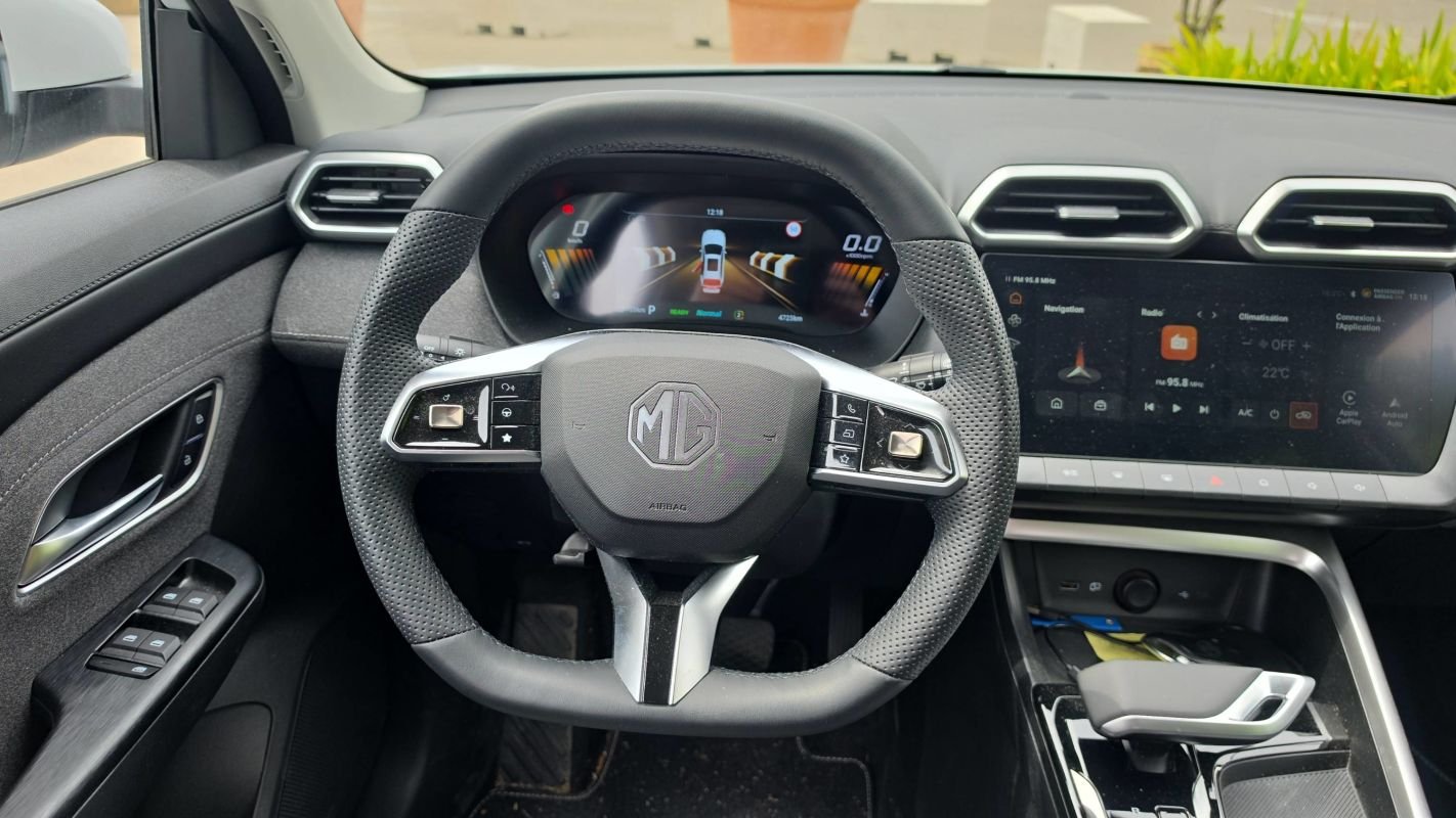 MG ZS - Photo 22