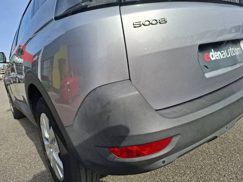 Peugeot 5008 - Photo 16