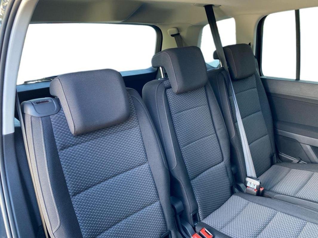 Volkswagen Touran - Photo 10