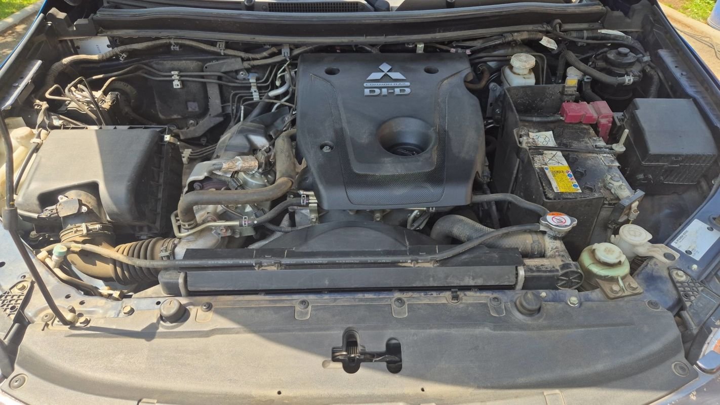 Mitsubishi L200 - Photo 15