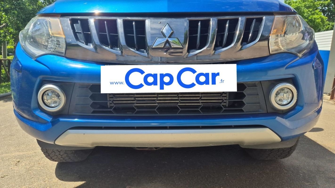 Mitsubishi L200 - Photo 20