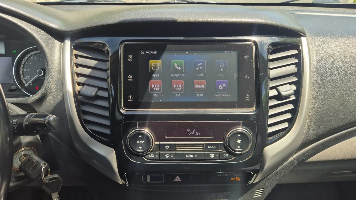 Mitsubishi L200 - Photo 22