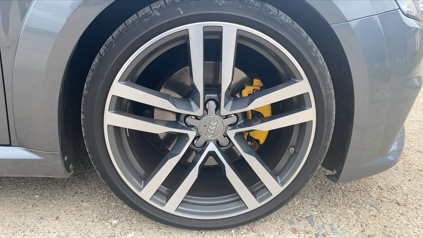 Audi TT Coupé - Photo 17