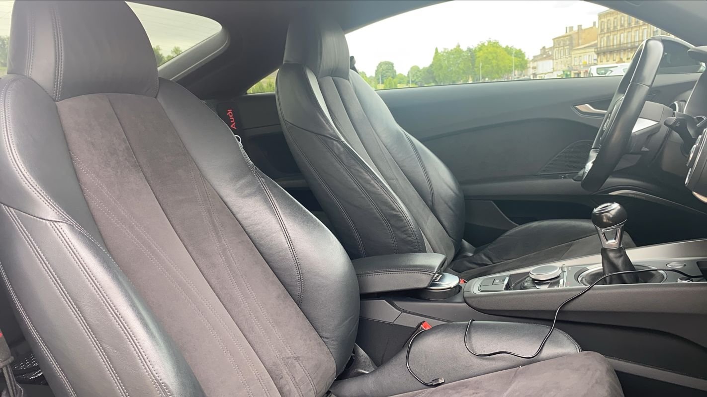 Audi TT Coupé - Photo 26