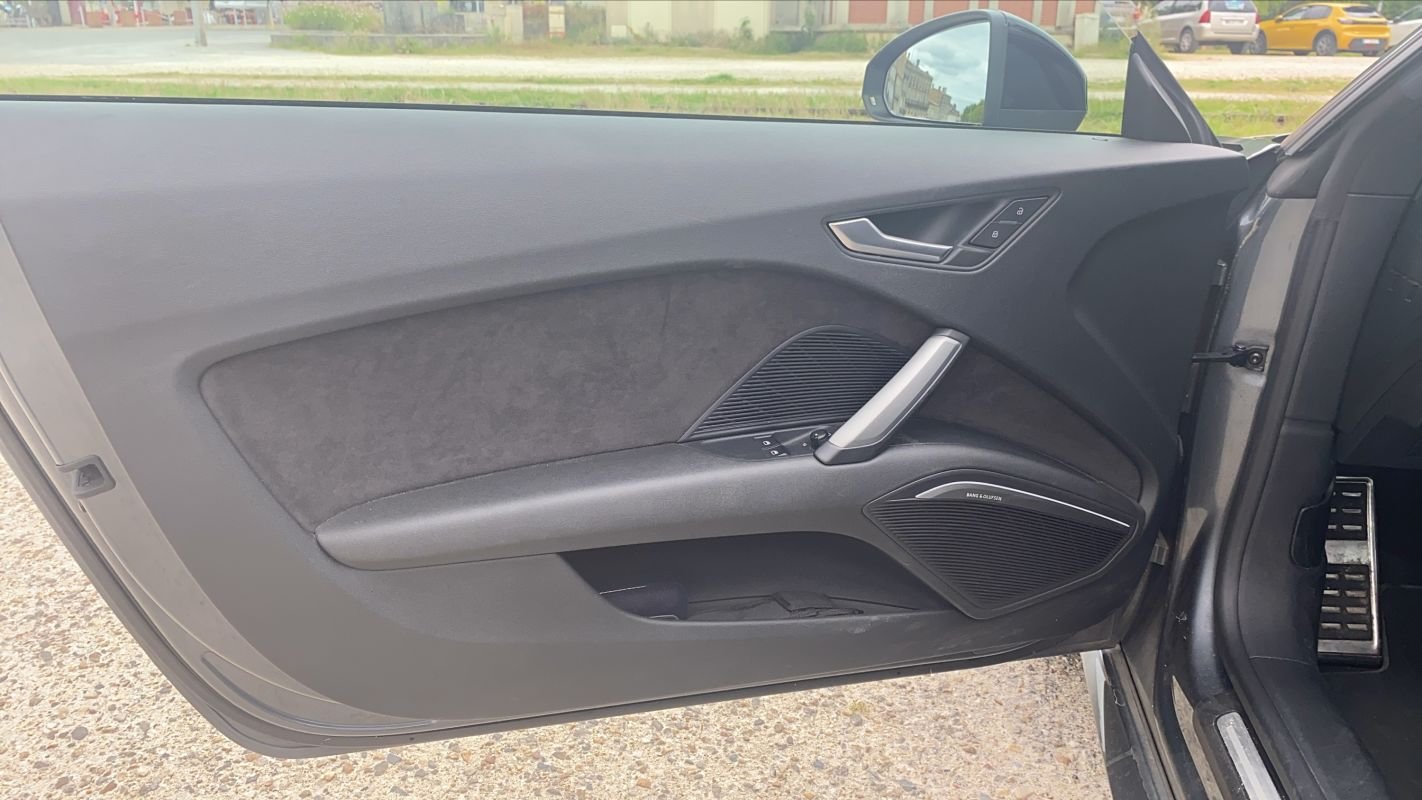 Audi TT Coupé - Photo 7