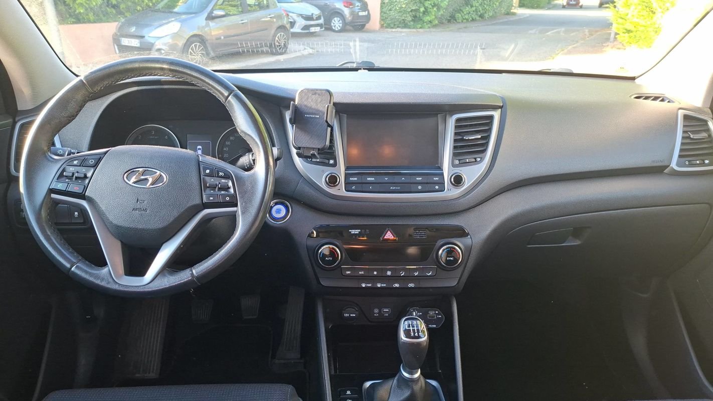 Hyundai Tucson - Photo 11