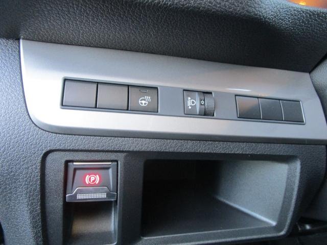 Peugeot Expert - Photo 11