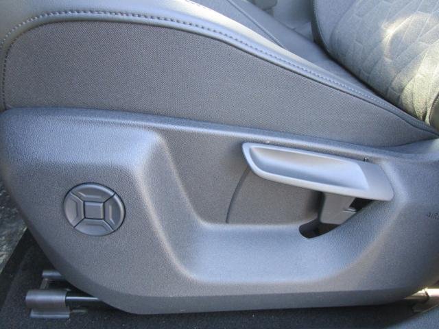 Volkswagen Tiguan - Photo 13