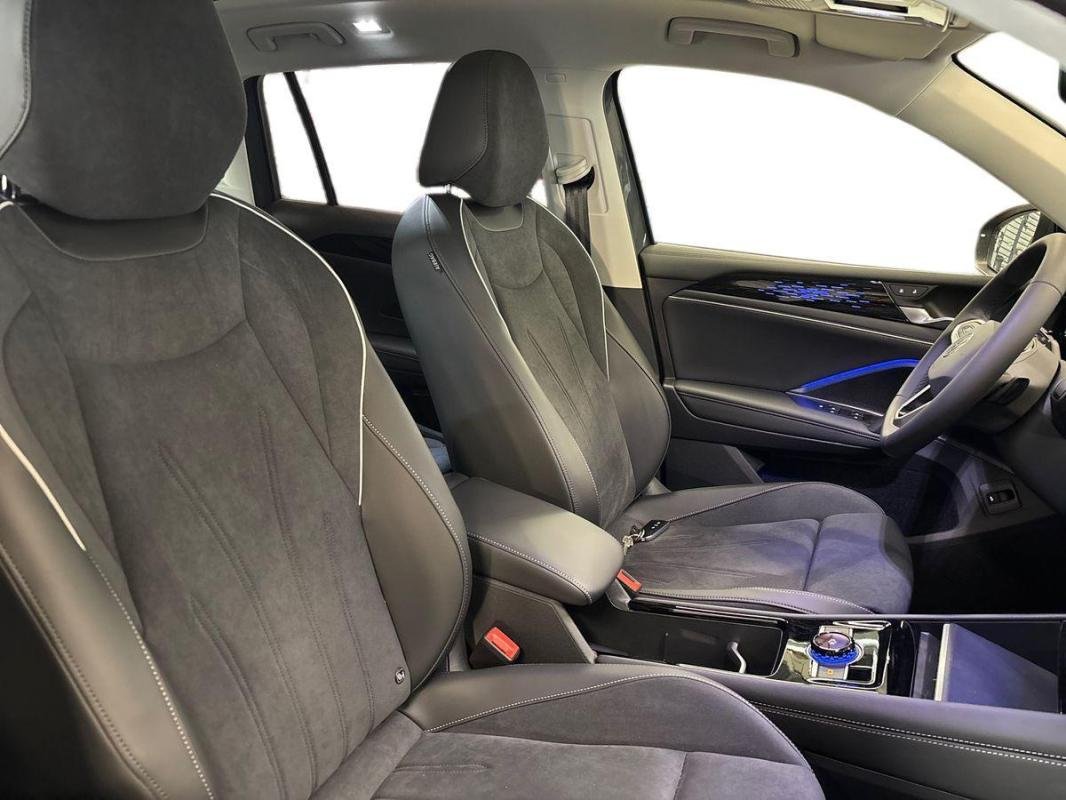 Volkswagen Tiguan - Photo 13